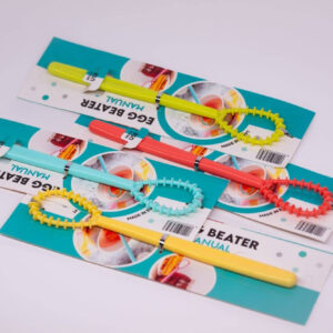 مضرب بيض بالستيك